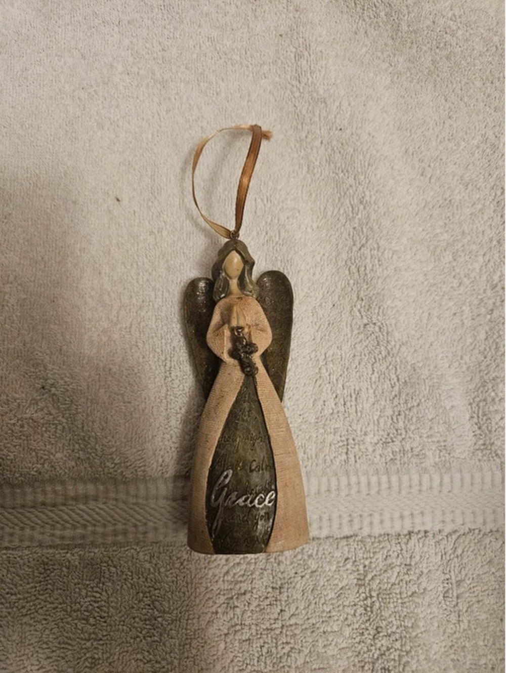Vintage Grace Angel Resin Christmas Ornament Metal Wings 4.5" Religious